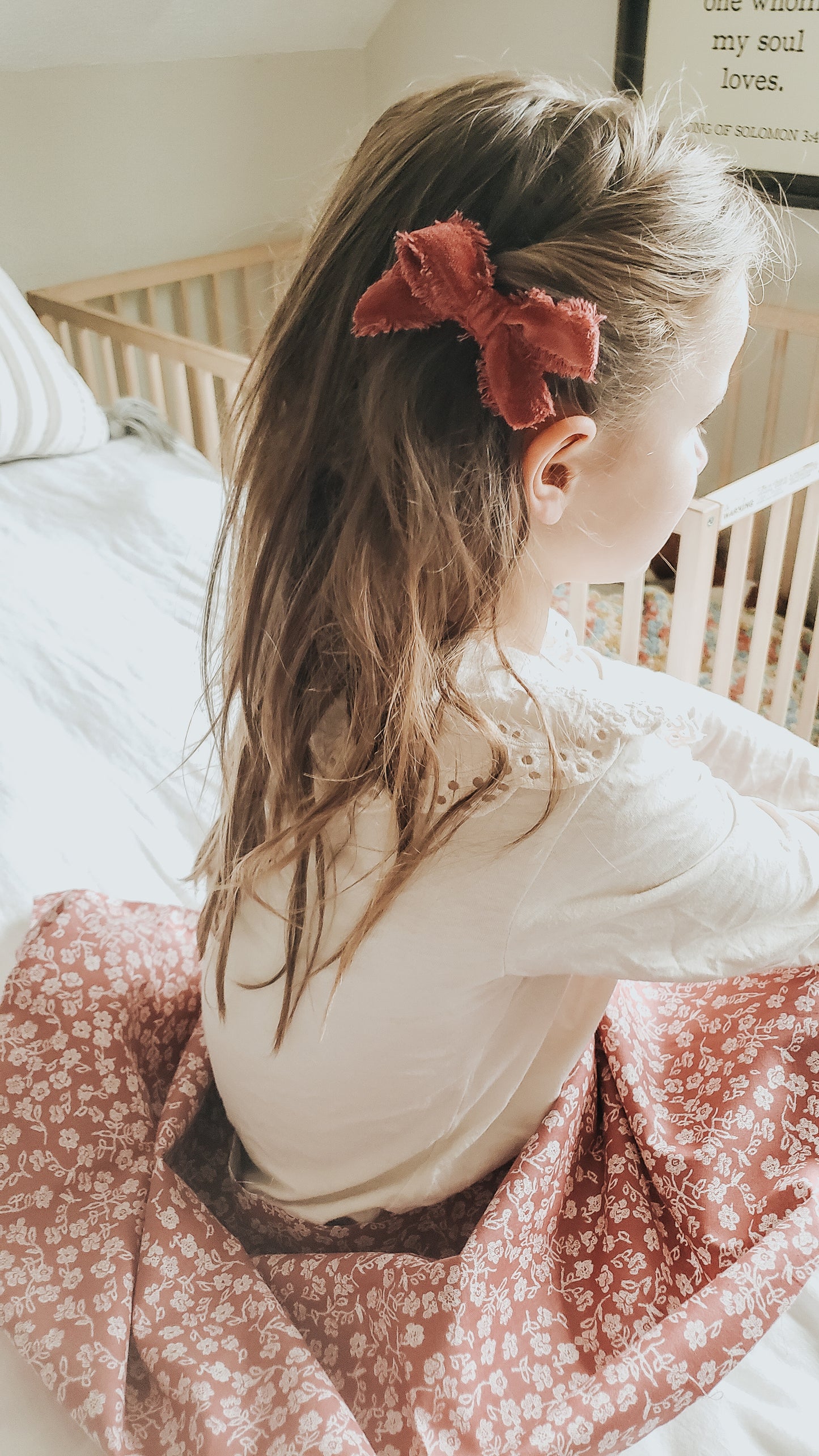 Cordelia Velvet Hairbow in {Berry Pink}