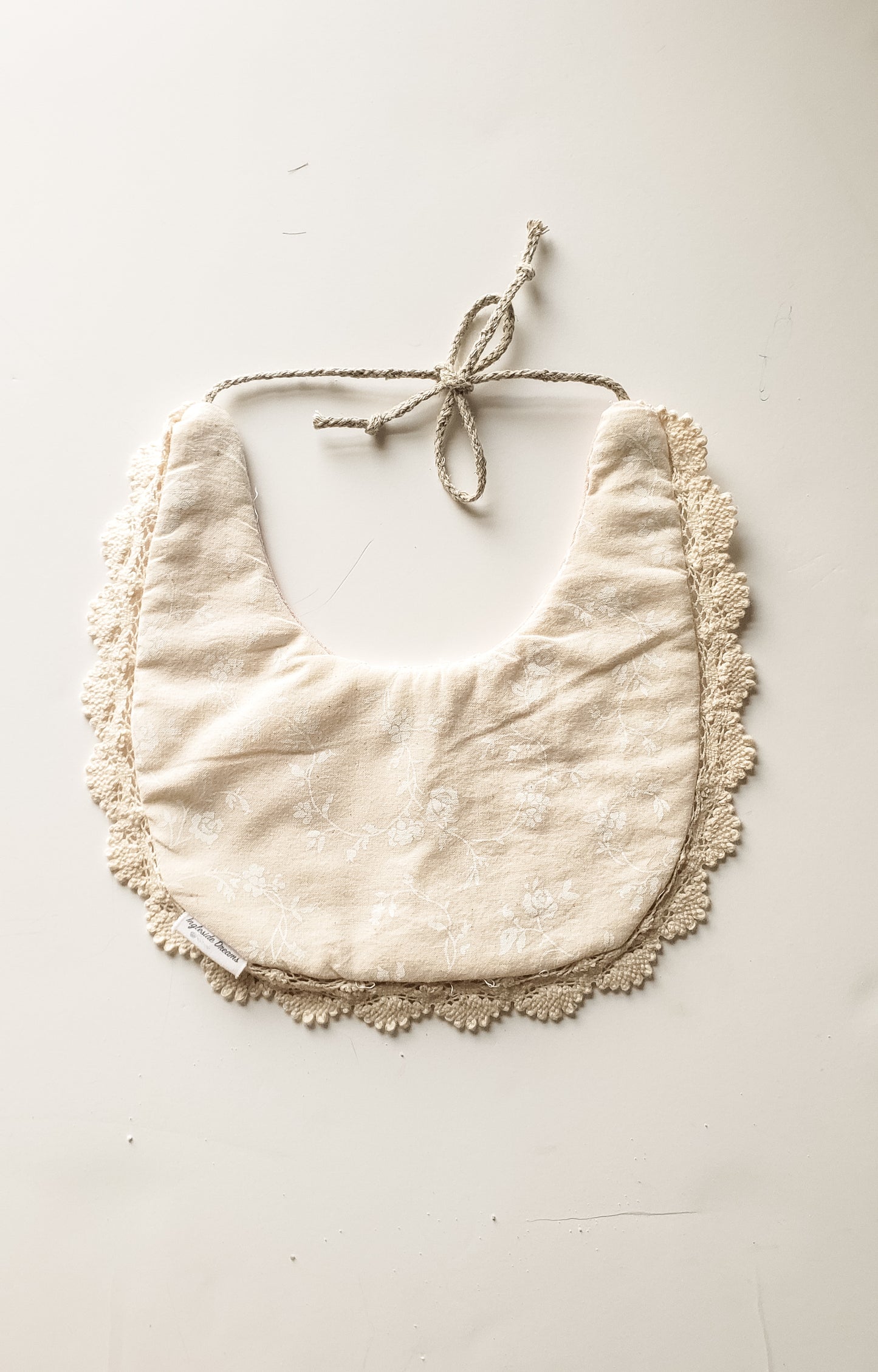 The {Lottie} Reversible Baby Bib