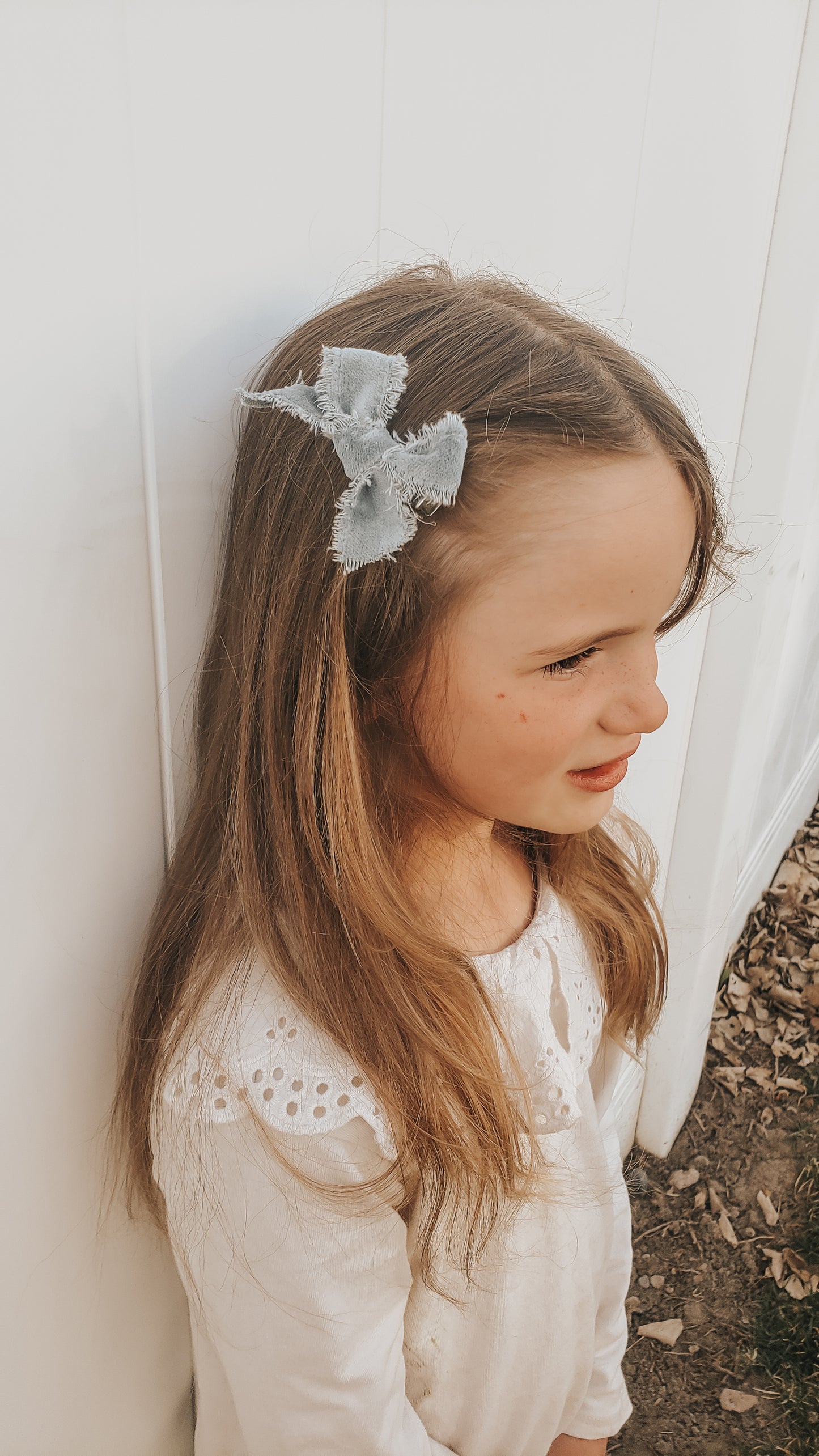 Cordelia Velvet Hairbow in {Dusky Blue}