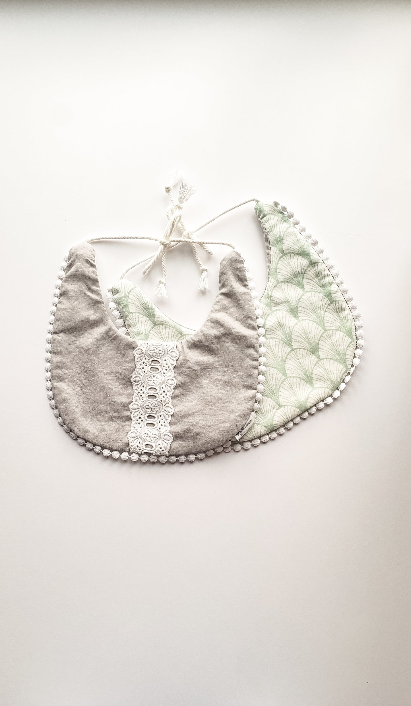 The {Iris} Reversible Baby Bib