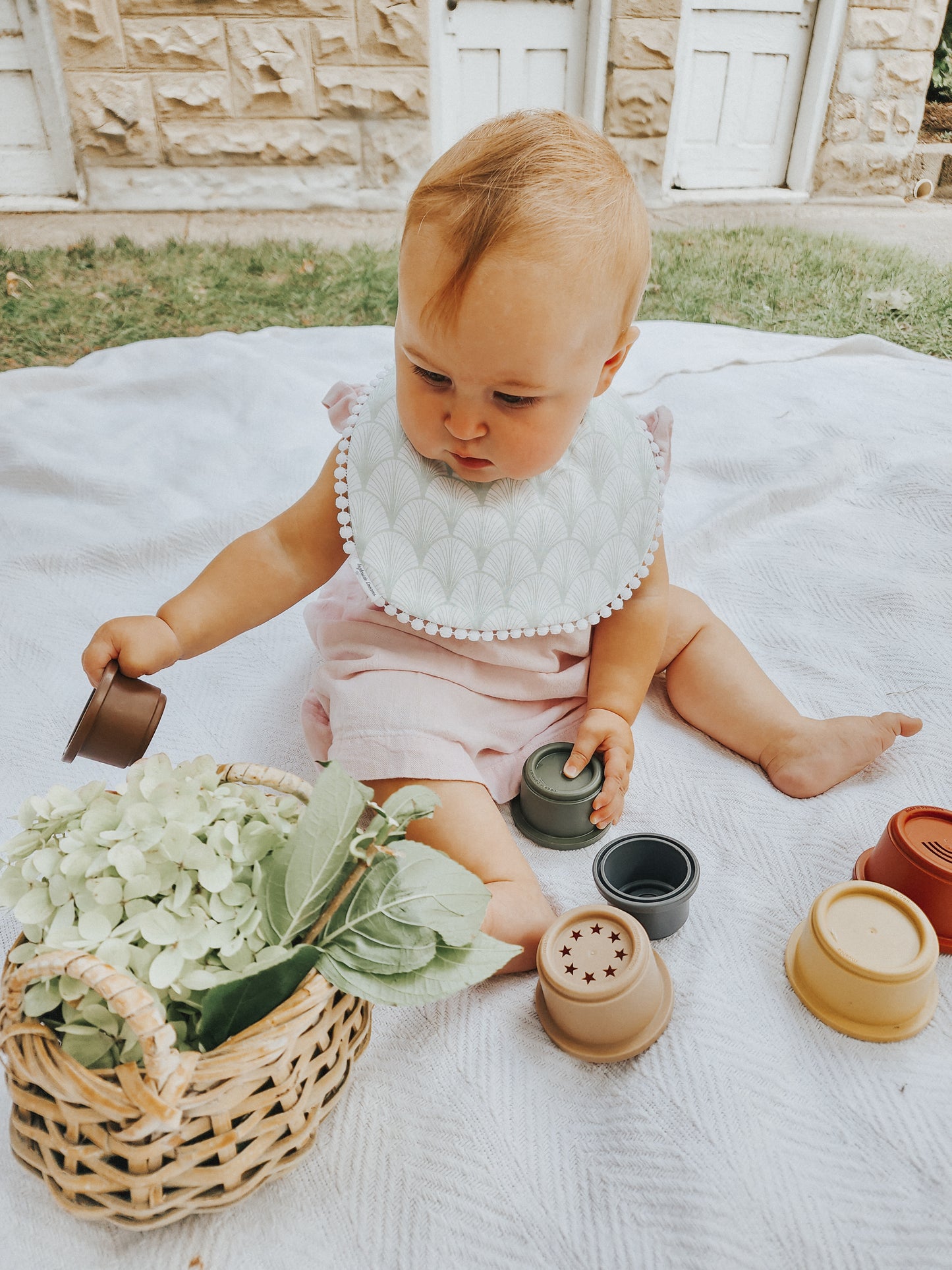 The {Iris} Reversible Baby Bib